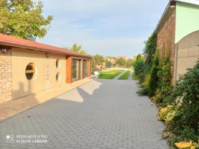 Penzion Venkovsky Dvur Hlohovec Bagian luar foto